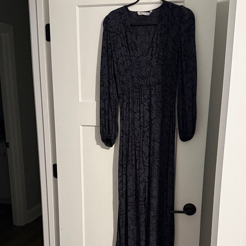 Zara Black Long-Sleeve Floral Maxi Dress